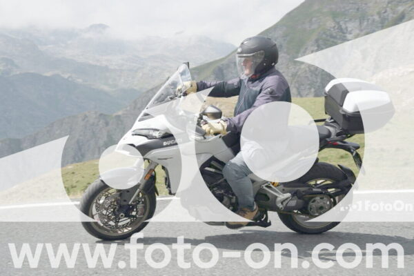 <h1 class="product-title">thumb_DSC00988</h1>