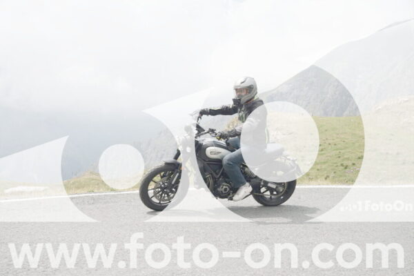 <h1 class="product-title">thumb_DSC01414</h1>