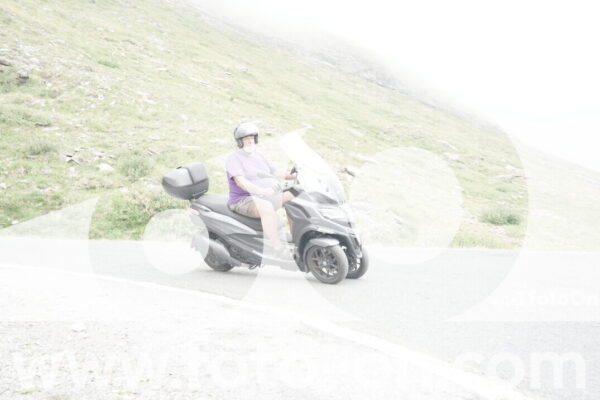 <h1 class="product-title">thumb_DSC01760</h1>