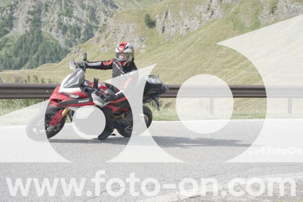 <h1 class="product-title">thumb_DSC01943</h1>