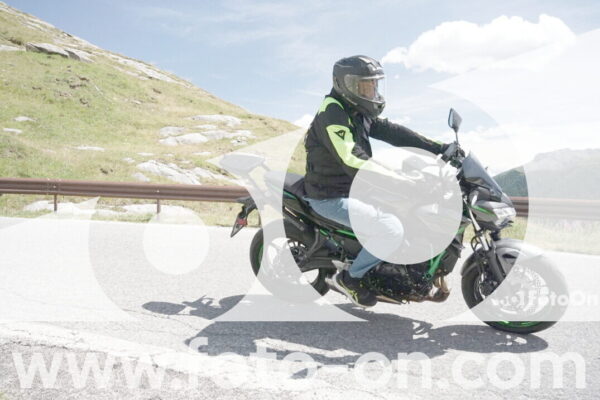 <h1 class="product-title">thumb_DSC03076</h1>