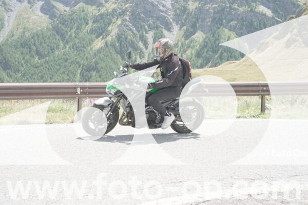 <h1 class="product-title">thumb_DSC03084</h1>