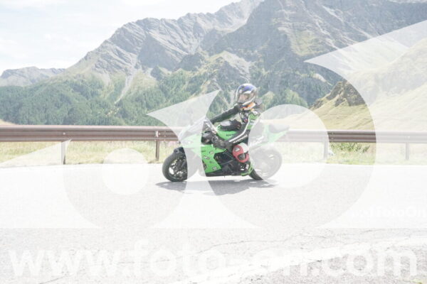 <h1 class="product-title">thumb_DSC03120</h1>