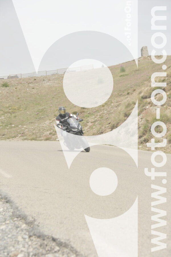 <h1 class="product-title">thumb_DSC_1553-rotated</h1>