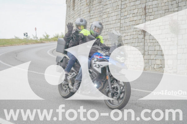 <h1 class="product-title">thumb_FF100099</h1>