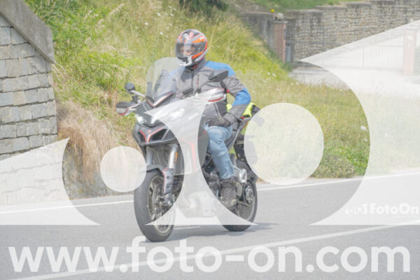 <h1 class="product-title">thumb_FF100259</h1>