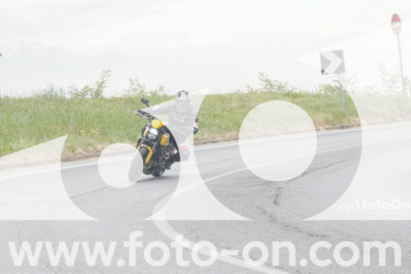 <h1 class="product-title">thumb_FF102004</h1>