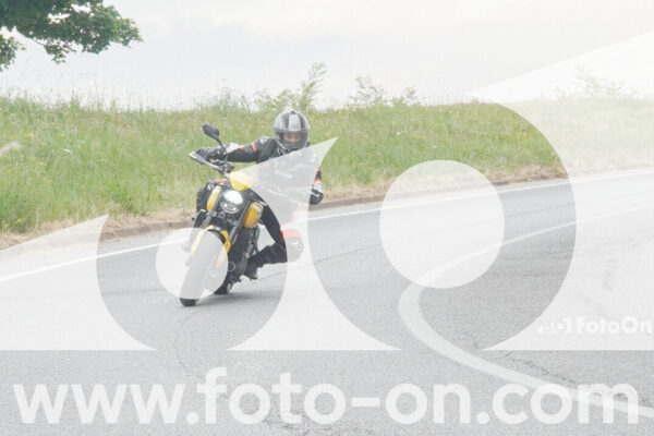 <h1 class="product-title">thumb_FF102007</h1>