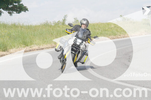 <h1 class="product-title">thumb_FF102274</h1>