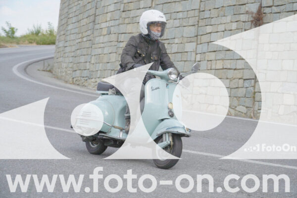 <h1 class="product-title">thumb_FF102361</h1>