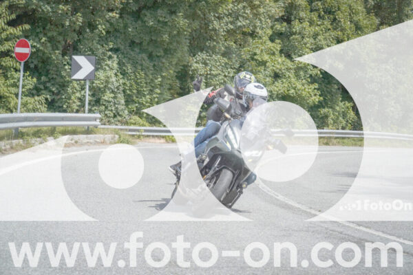 <h1 class="product-title">thumb_FF102548_1</h1>