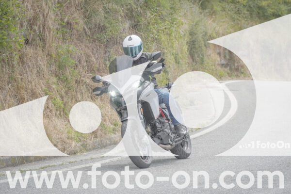 <h1 class="product-title">thumb_FF102809-1</h1>