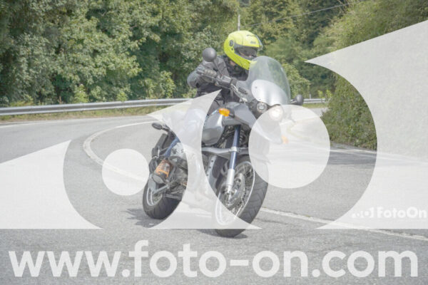 <h1 class="product-title">thumb_FF102824</h1>