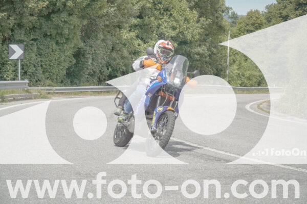 <h1 class="product-title">thumb_FF103241</h1>