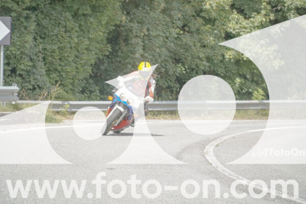 <h1 class="product-title">thumb_FF103279</h1>