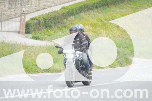 <h1 class="product-title">thumb_FF103564</h1>