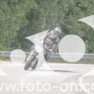 thumb_FF103895-1