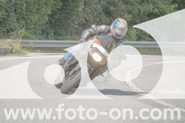 <h1 class="product-title">thumb_FF103908</h1>