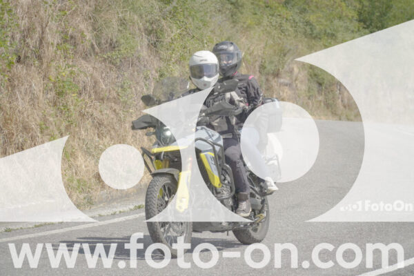 <h1 class="product-title">thumb_FF103912</h1>
