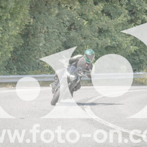 thumb_FF103988