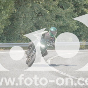 thumb_FF103990