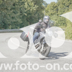 thumb_FF104013