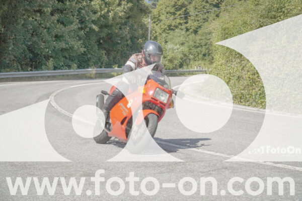 <h1 class="product-title">thumb_FF104014-1</h1>