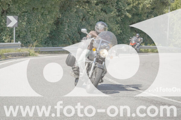 <h1 class="product-title">thumb_FF104020</h1>