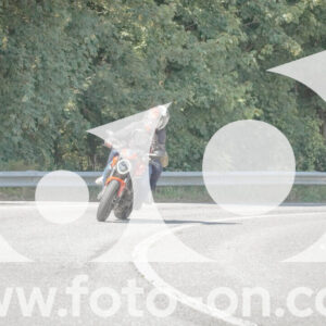 thumb_FF104137