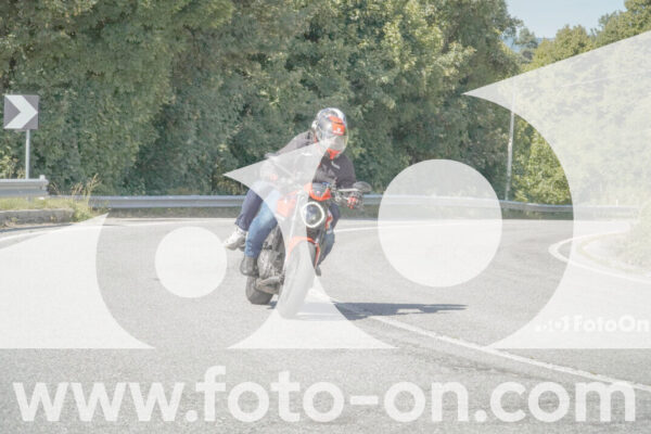 <h1 class="product-title">thumb_FF104139</h1>