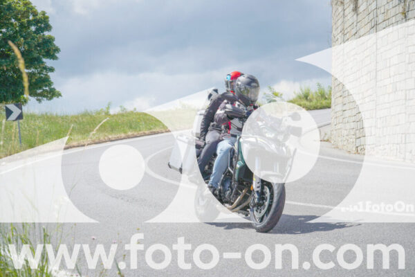 <h1 class="product-title">thumb_FF104170</h1>