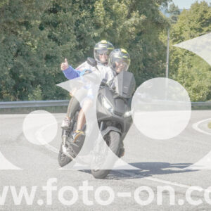 thumb_FF104180