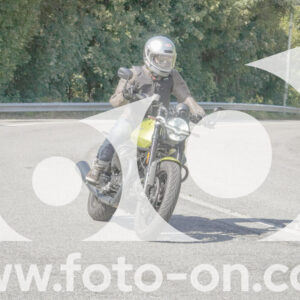 thumb_FF104257