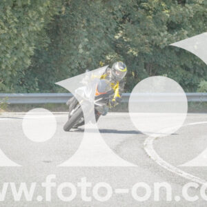 thumb_FF104269-1