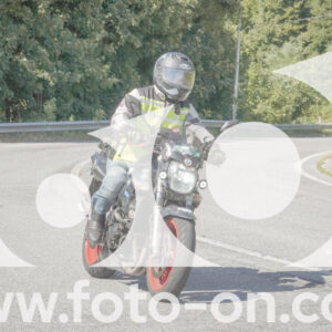 thumb_FF104323