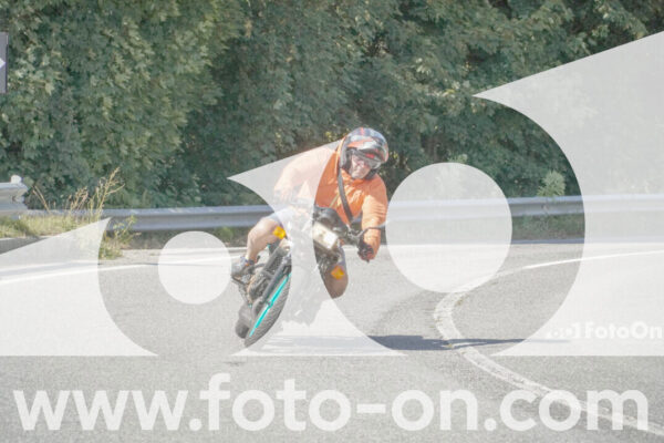 <h1 class="product-title">thumb_FF104364</h1>
