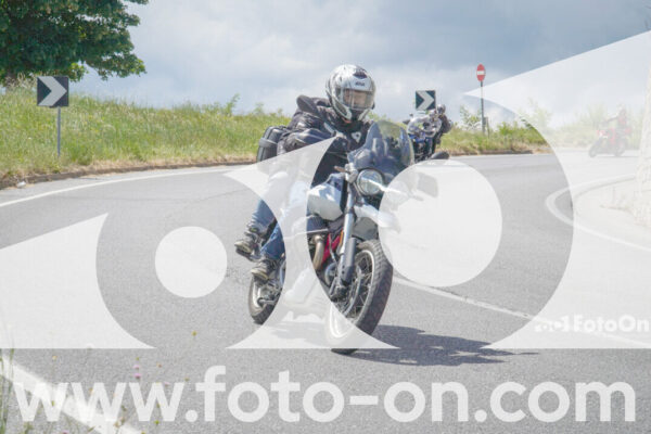 <h1 class="product-title">thumb_FF104371</h1>