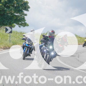 thumb_FF104375