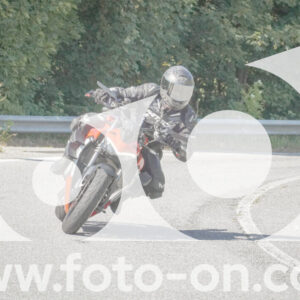 thumb_FF104414-1