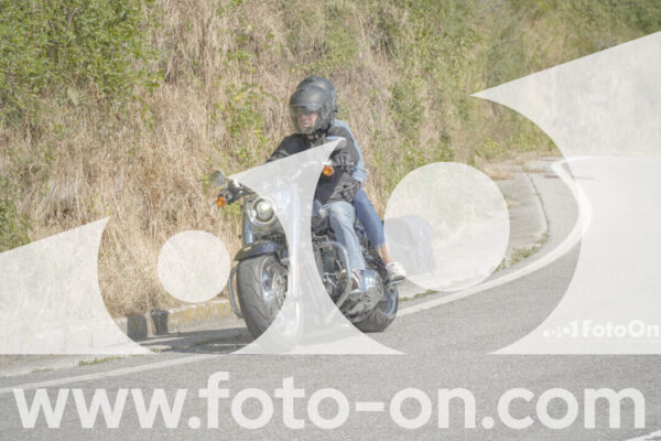 <h1 class="product-title">thumb_FF104437</h1>