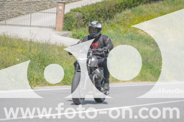 <h1 class="product-title">thumb_FF104438</h1>