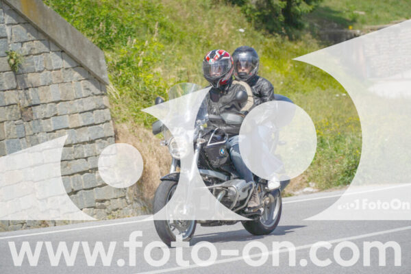 <h1 class="product-title">thumb_FF104471</h1>