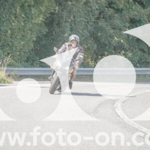 thumb_FF104476