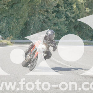 thumb_FF104493-1