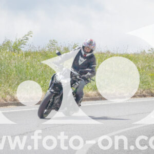 thumb_FF104497