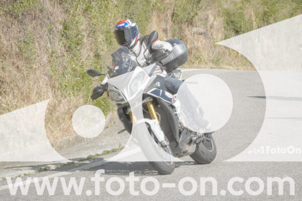 <h1 class="product-title">thumb_FF104529</h1>