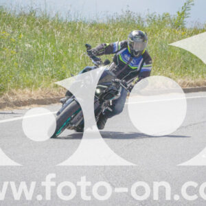 thumb_FF104541