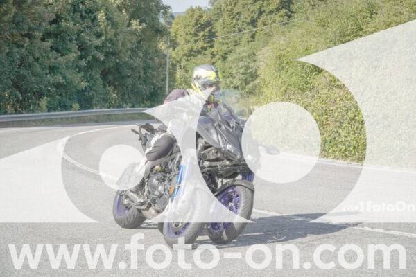 <h1 class="product-title">thumb_FF104552</h1>