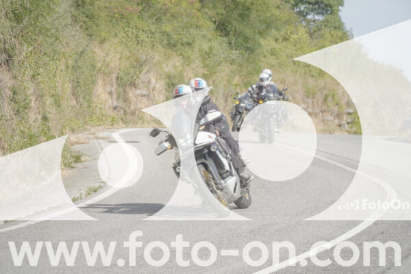 <h1 class="product-title">thumb_FF104581-1</h1>