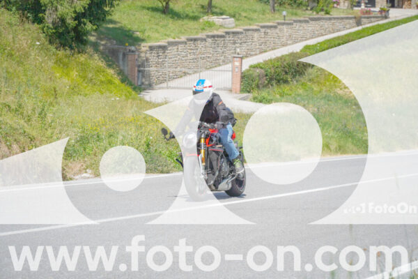 <h1 class="product-title">thumb_FF104612</h1>